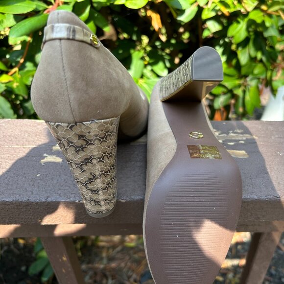 C WONDER Chunky Heel Tan-colored Suede Pump/Shoe - NWT - Picture 4 of 8